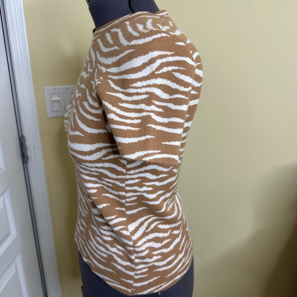 Anthropology Women's Tan Zebra Print short sleeved sweater top - Picture 6 of 10